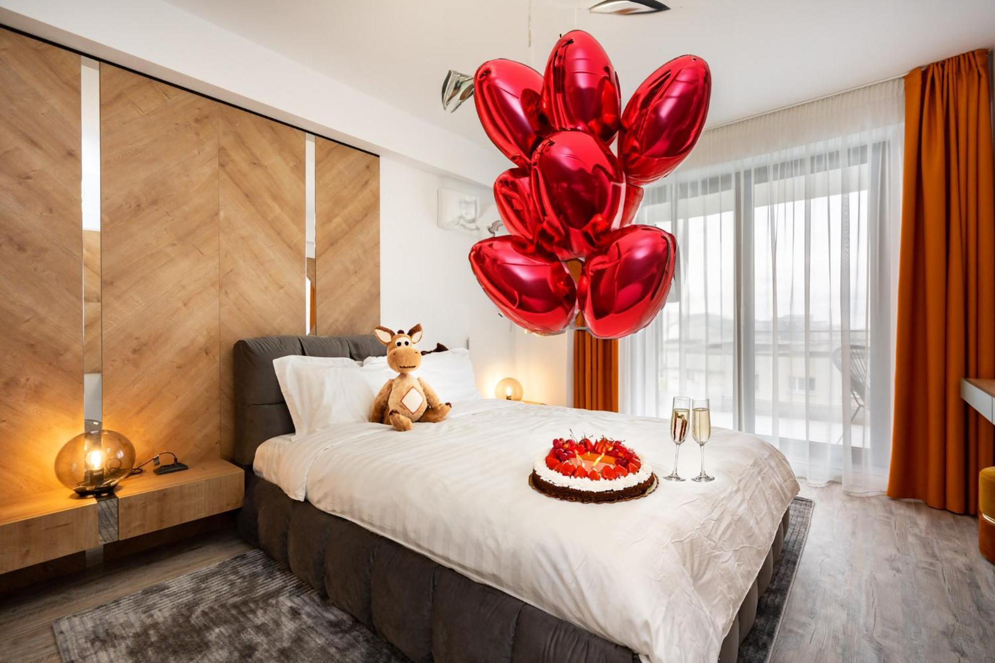 Classy Sassy - Elegant Escape In Timpuri Noi Bukarest Exteriör bild