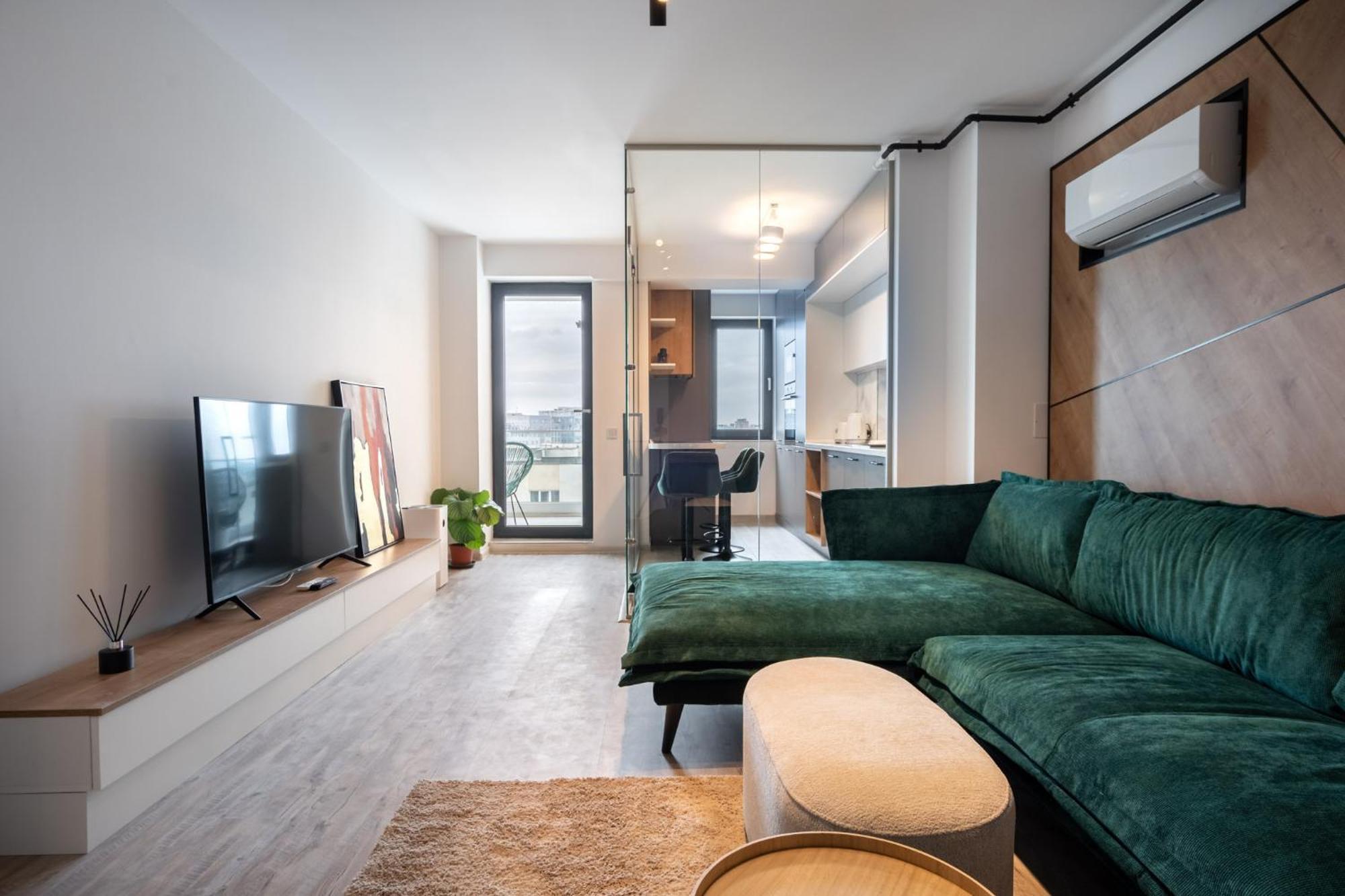 Classy Sassy - Elegant Escape In Timpuri Noi Bukarest Exteriör bild