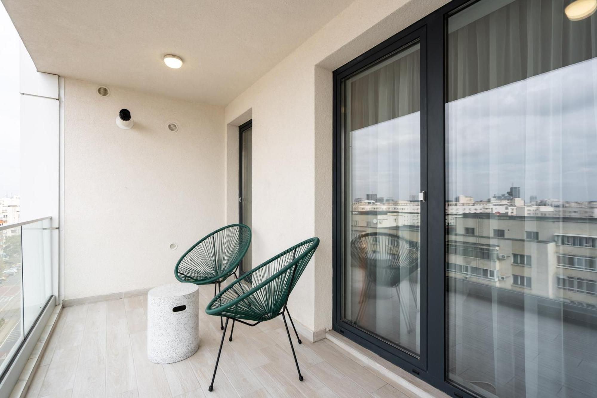 Classy Sassy - Elegant Escape In Timpuri Noi Bukarest Exteriör bild