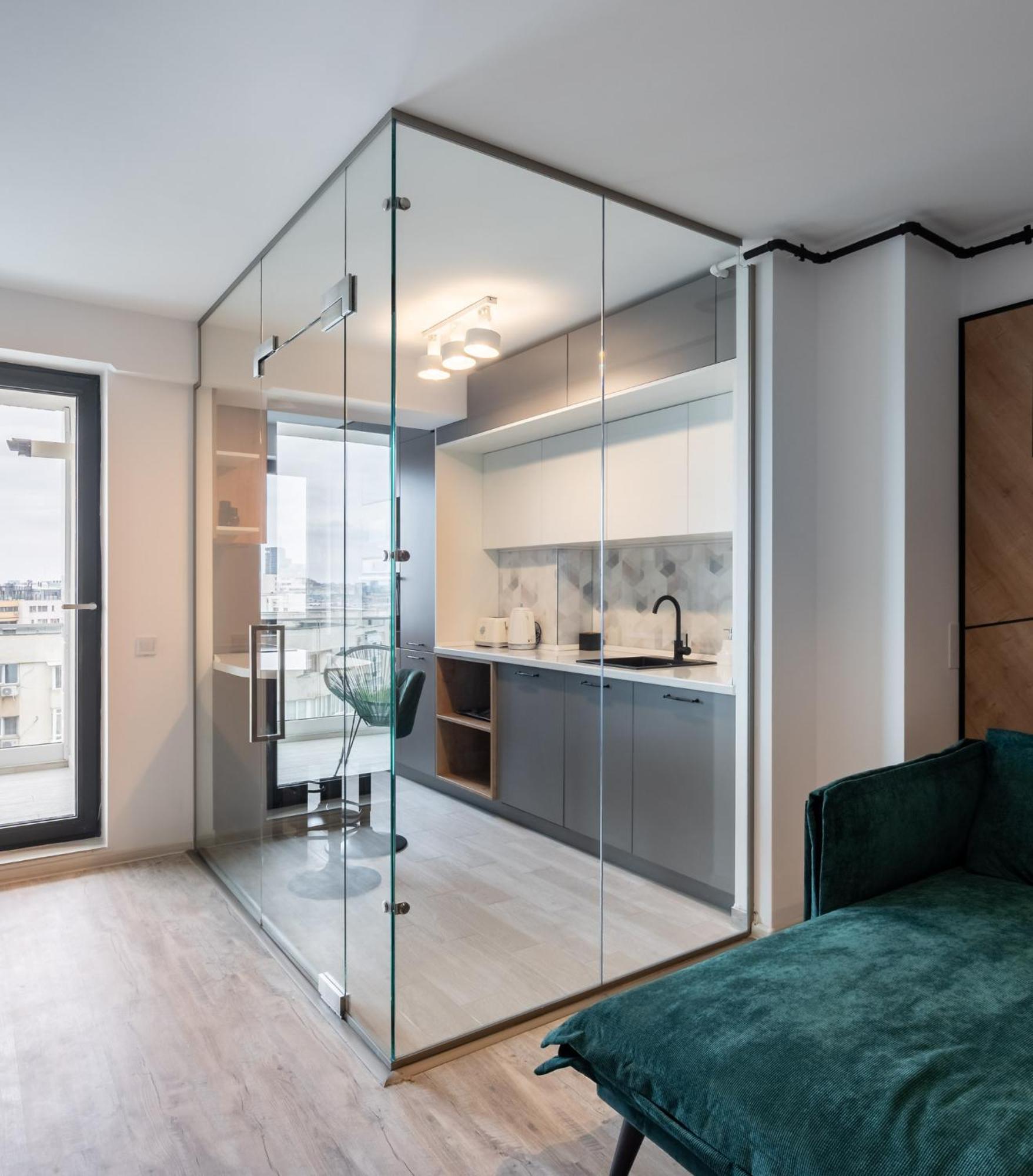 Classy Sassy - Elegant Escape In Timpuri Noi Bukarest Exteriör bild