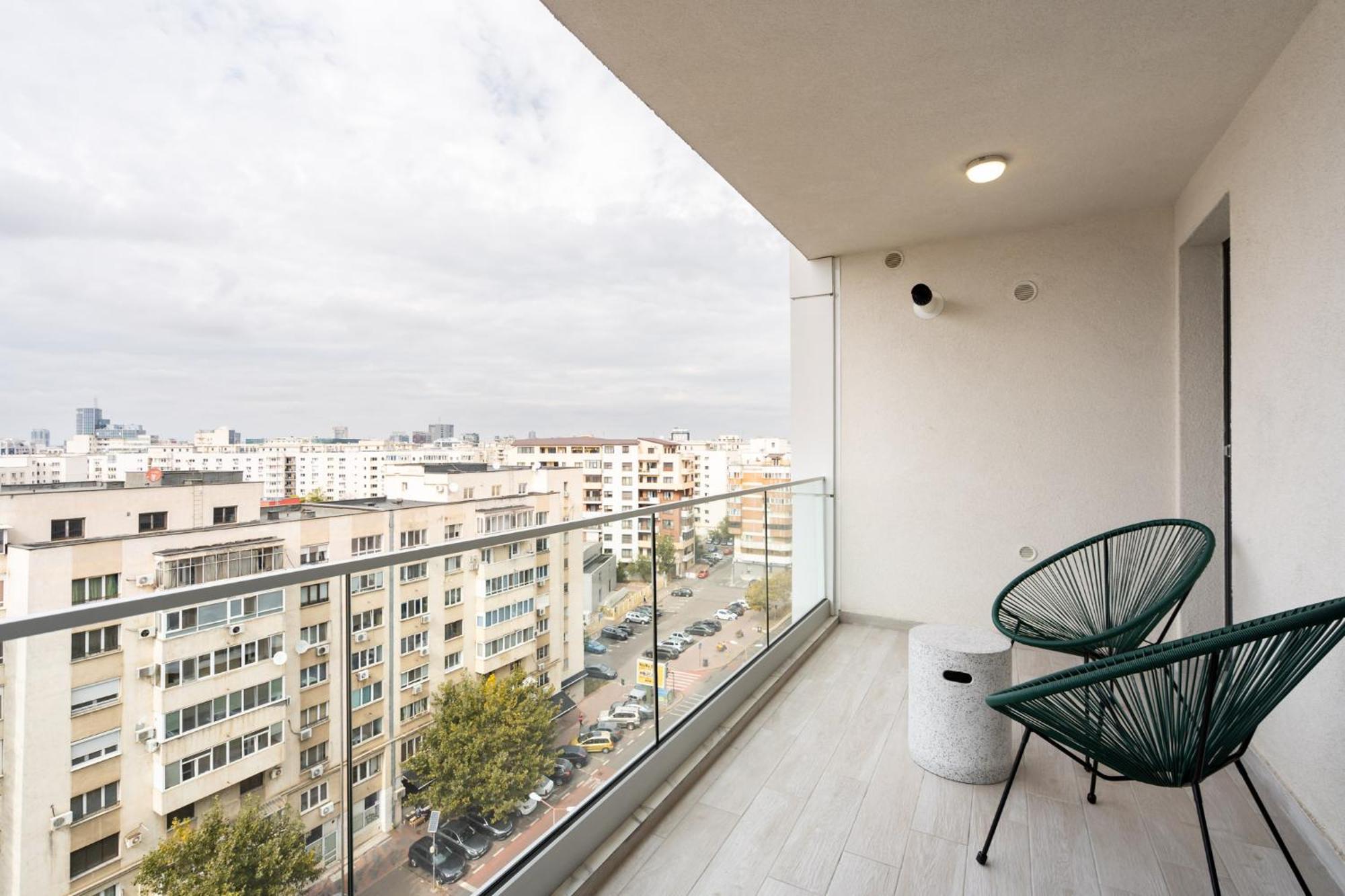 Classy Sassy - Elegant Escape In Timpuri Noi Bukarest Exteriör bild